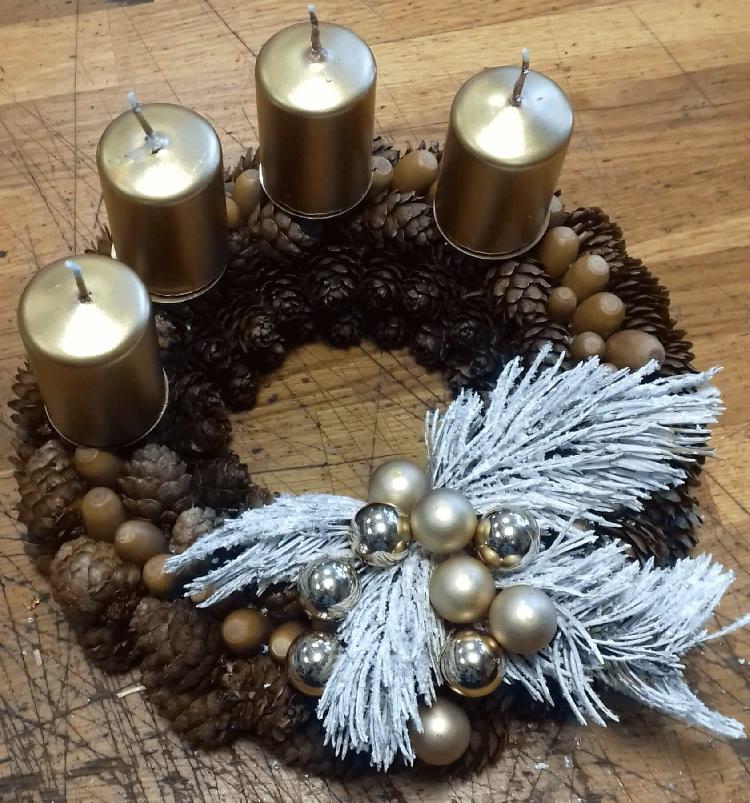 01727540213zlati-advent.jpg-rosa-vita.si